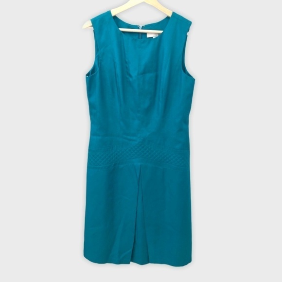 BADGLEY Mischka inverted pleat dress - Picture 2 of 10